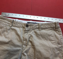Load image into Gallery viewer, Women’s Ralph Lauren Polo Khaki Shorts