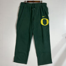 Load image into Gallery viewer, Nike Oakland A’s Men’s Sweatpants Size XXL Color Green Heavyweight MLB