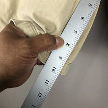 Load image into Gallery viewer, American Eagle Men’s Chino Shorts Size 31w Beige Heavy Casual