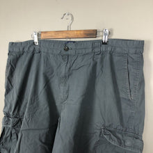 Load image into Gallery viewer, Chaps Men’s Cargo Shorts Size 44w  Gray Casual