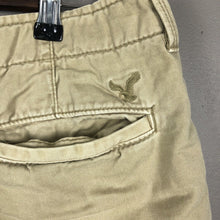 Load image into Gallery viewer, American Eagle Men’s Chino Shorts Size 31w Beige Heavy Casual