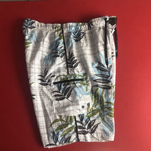 Load image into Gallery viewer, Zero Xposur Men’s Swim Trunks Size XL. 0307
