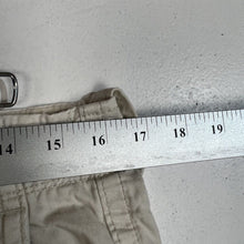 Load image into Gallery viewer, American Eagle Classic Length Mens Cargo Shorts Size 32 Khaki PreOwned