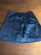 Load image into Gallery viewer, Banana Republic Womens Size 4 Black Skirt