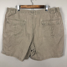 Load image into Gallery viewer, Croft &amp; Barrow Men’s Cargo Shorts Size 42w Green Brown Outdoor