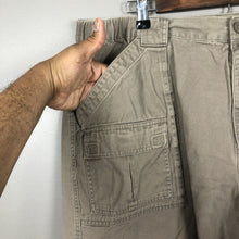 Load image into Gallery viewer, Croft &amp; Barrow Men’s Cargo Shorts Size 42w Green Brown Outdoor
