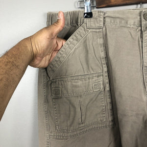 Croft & Barrow Men’s Cargo Shorts Size 42w Green Brown Outdoor