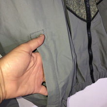 Load image into Gallery viewer, Army Jacket Mens XL Color Gray