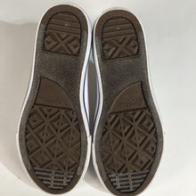 Load image into Gallery viewer, Converse Sneakers Youth Size 3 Color White Canvas Shoes