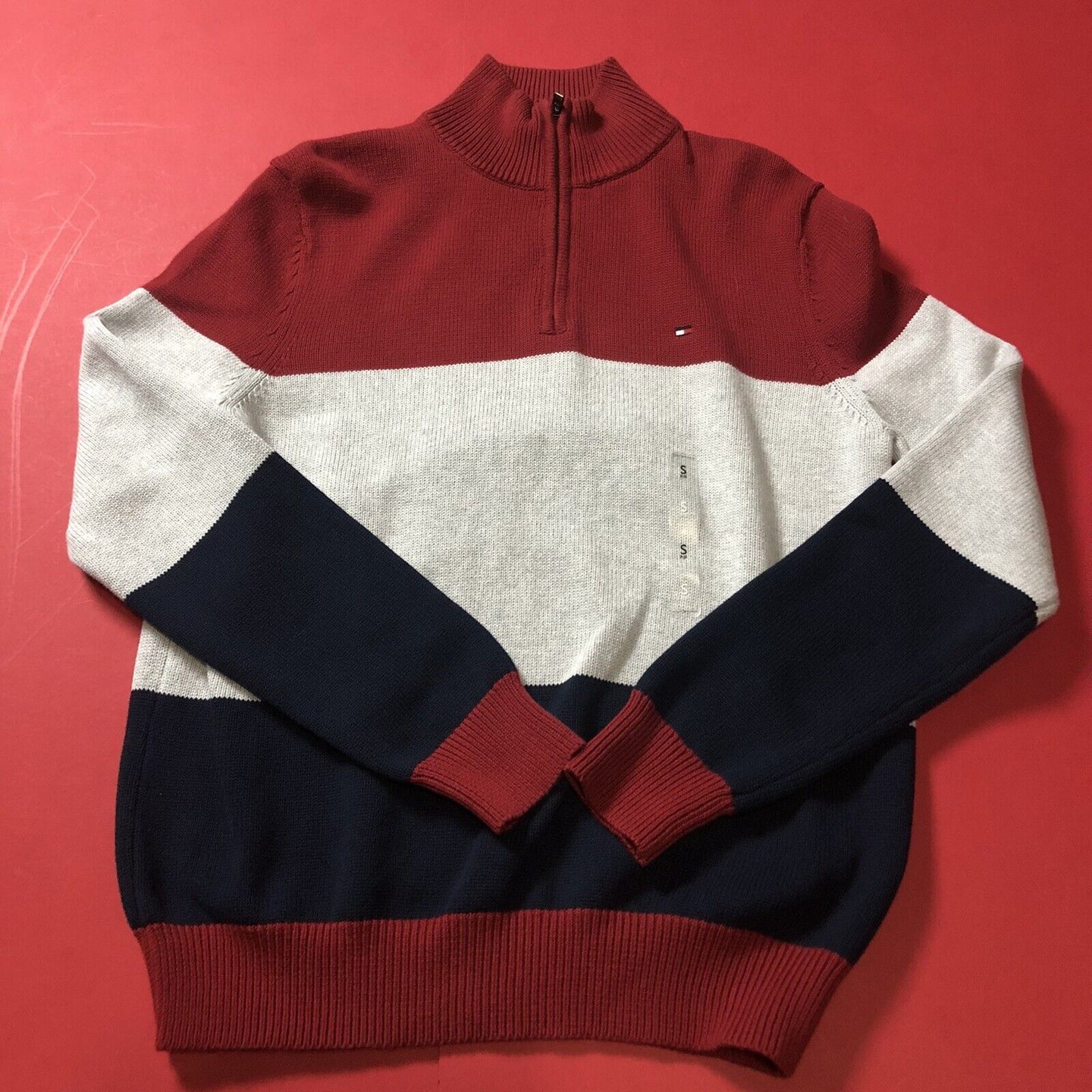 Tommy Hilfiger Sweater Men’s Size Small Color Maroon/Gray/Blue