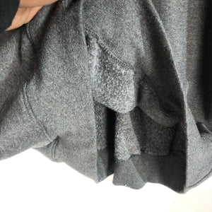 Champion Sweatshirt Men’s Siize XL Color Gray Heavyweight Longsleeve