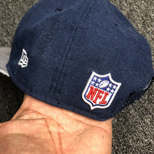Load image into Gallery viewer, 9Fifty New England Patriots Snapback Hat One Size Fits Most Embroidered