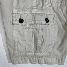 Load image into Gallery viewer, American Eagle Classic Length Mens Cargo Shorts Size 32 Khaki PreOwned