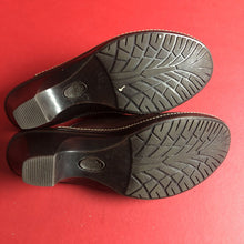 Load image into Gallery viewer, Bjorndal Womens Leather Shoes Clogs Brown Pluto 8.5M (0703)