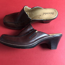 Load image into Gallery viewer, Bjorndal Womens Leather Shoes Clogs Brown Pluto 8.5M (0703)