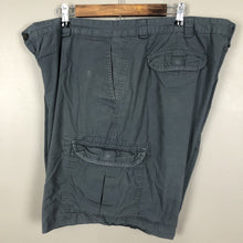 Load image into Gallery viewer, Chaps Men’s Cargo Shorts Size 44w  Gray Casual